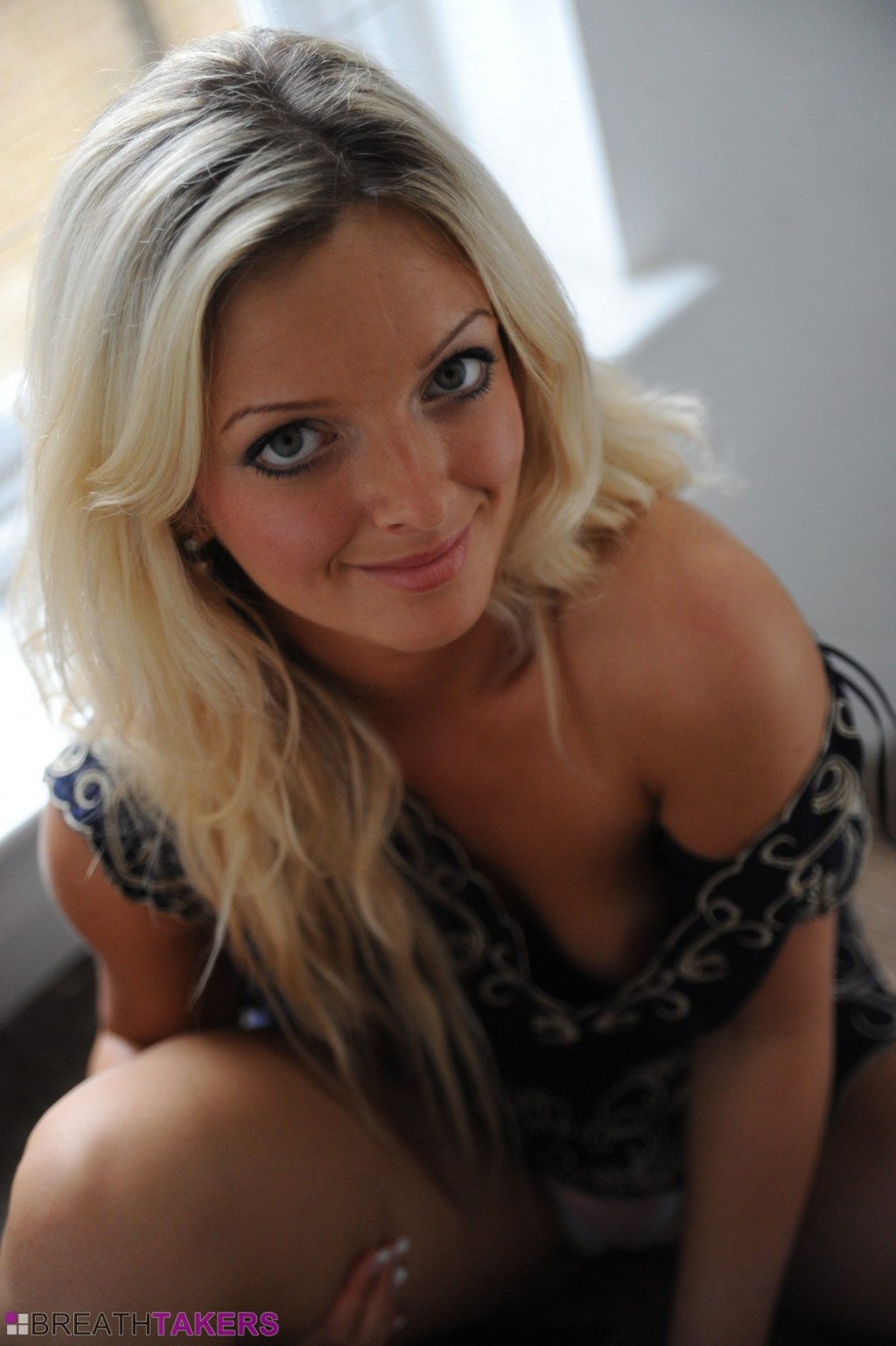 Zuziana Is One Sexy MILF